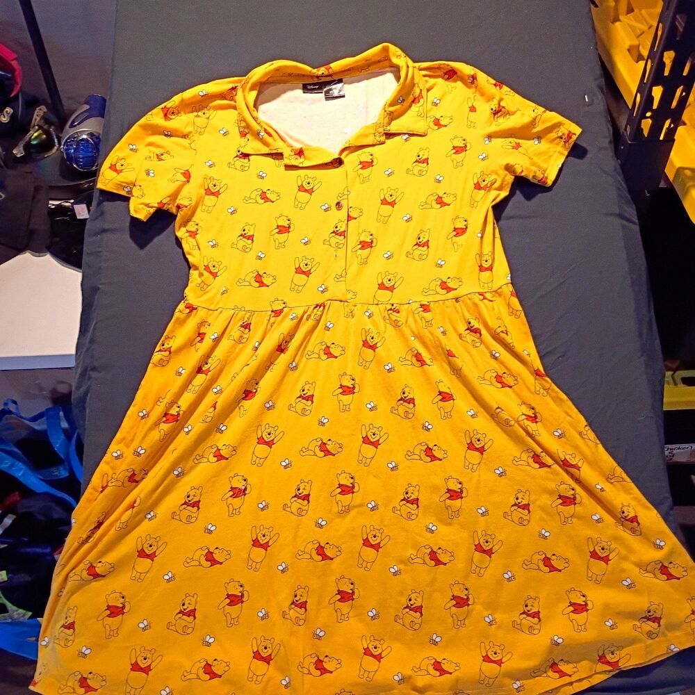Disney Winnie the Pooh Yellow A-Line Dress 2XL Round Neck Short Sleeve Knee